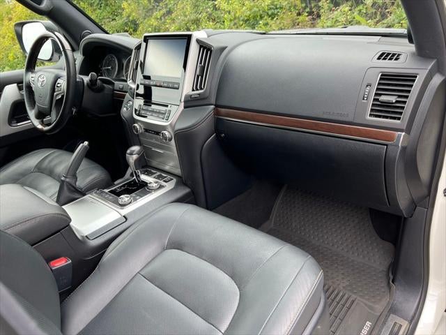 2020 Toyota Land Cruiser Heritage Edition
