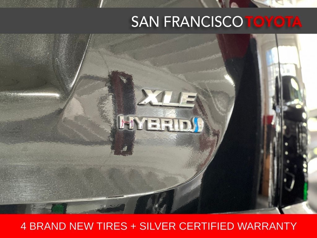 2017 Toyota RAV4 Hybrid XLE