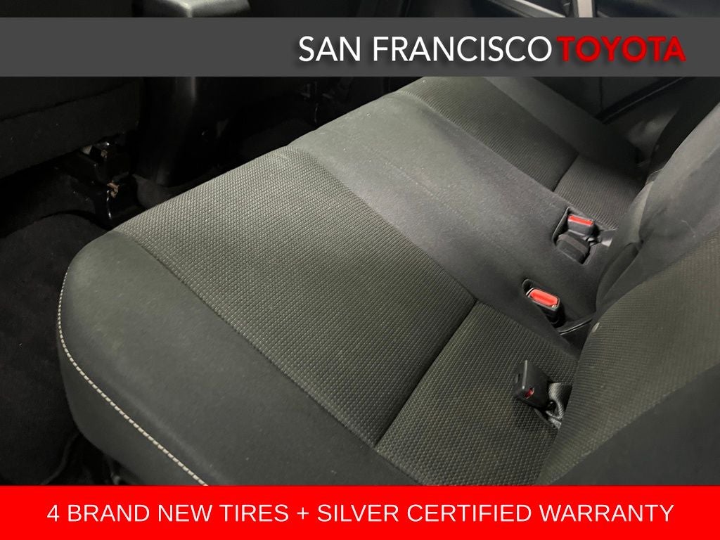 2017 Toyota RAV4 Hybrid XLE