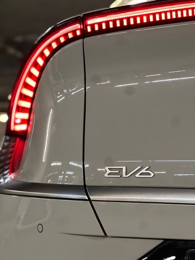 2022 Kia EV6 Wind