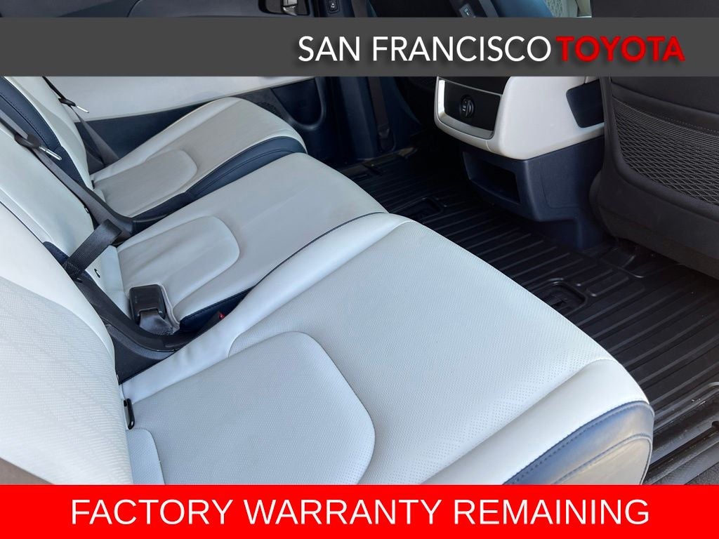 2025 Kia Carnival Hybrid EX
