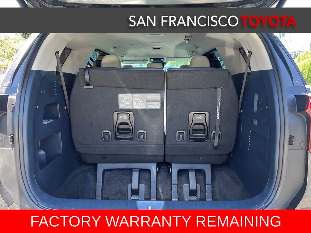 2025 Kia Carnival Hybrid EX