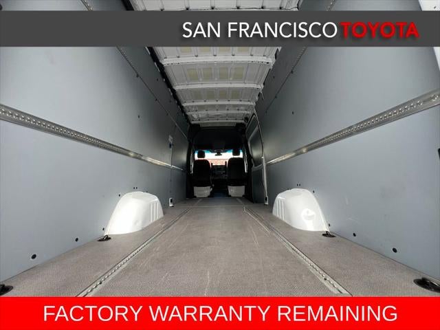 2024 Mercedes-Benz Sprinter 2500 Cargo 170 WB High Roof