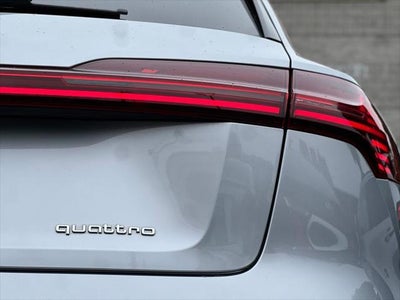 2022 Audi e-tron Premium quattro