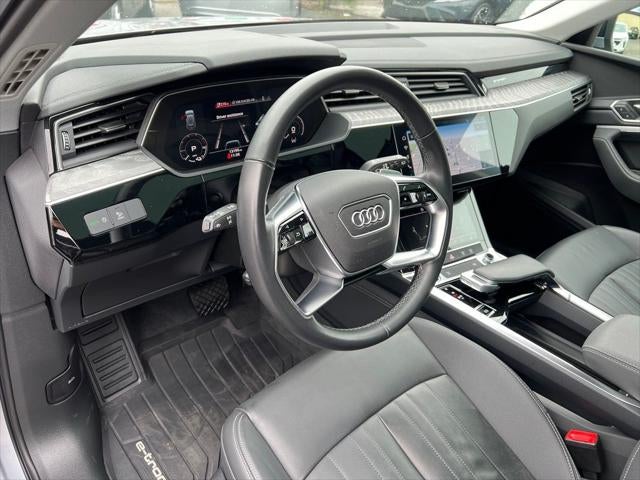 2022 Audi e-tron Premium quattro