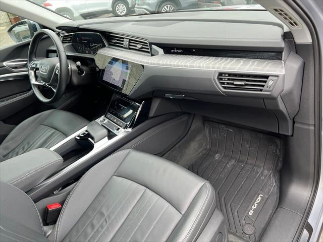 2022 Audi e-tron Premium quattro