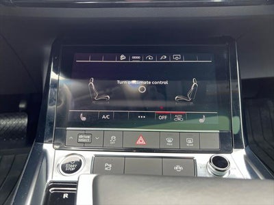 2022 Audi e-tron Premium quattro