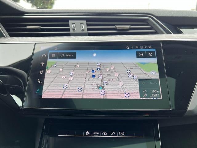 2022 Audi e-tron Premium quattro