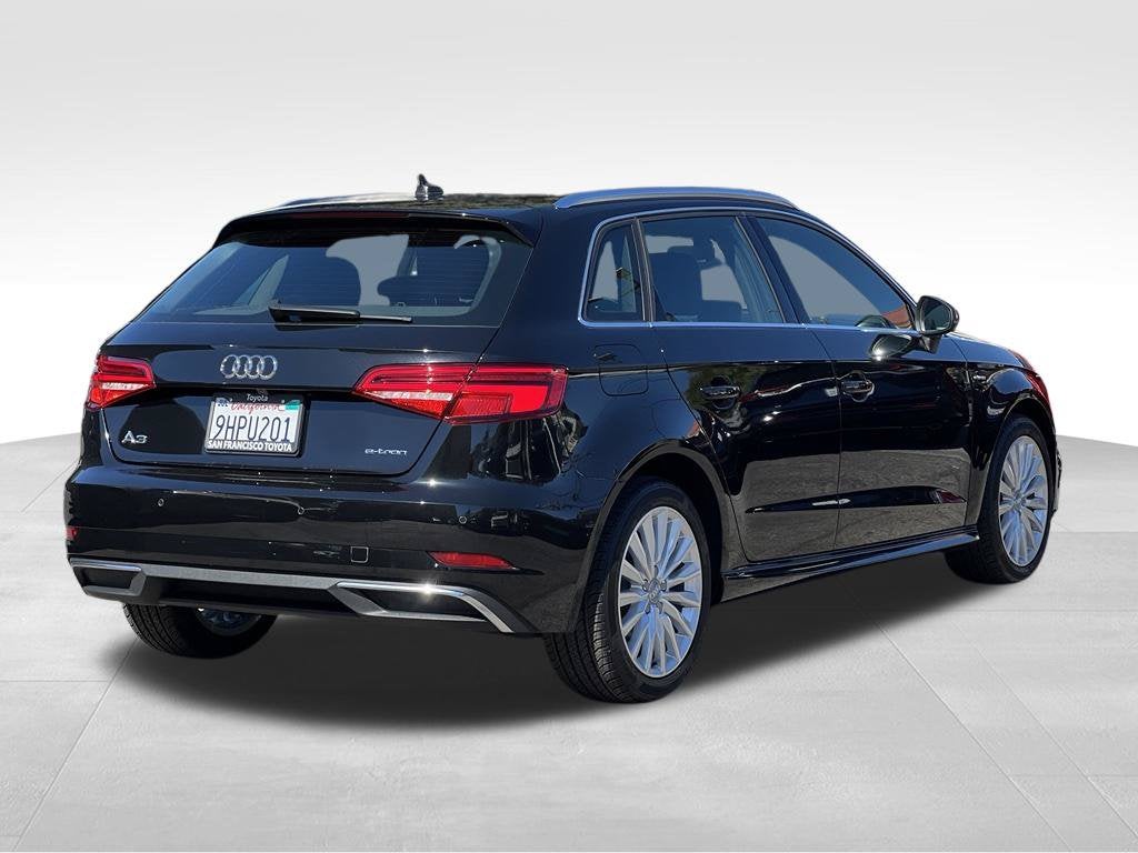 2017 Audi A3 e-tron 1.4T Premium