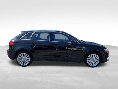 2017 Audi A3 e-tron 1.4T Premium