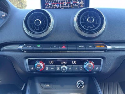 2017 Audi A3 e-tron 1.4T Premium