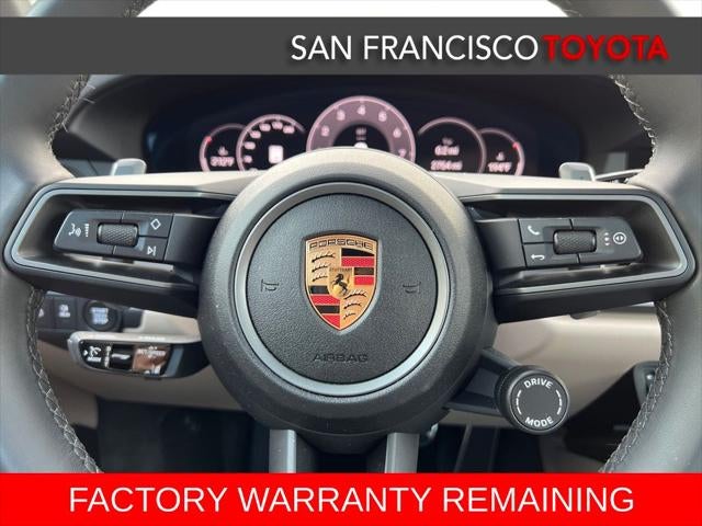 2025 Porsche 911 Carrera