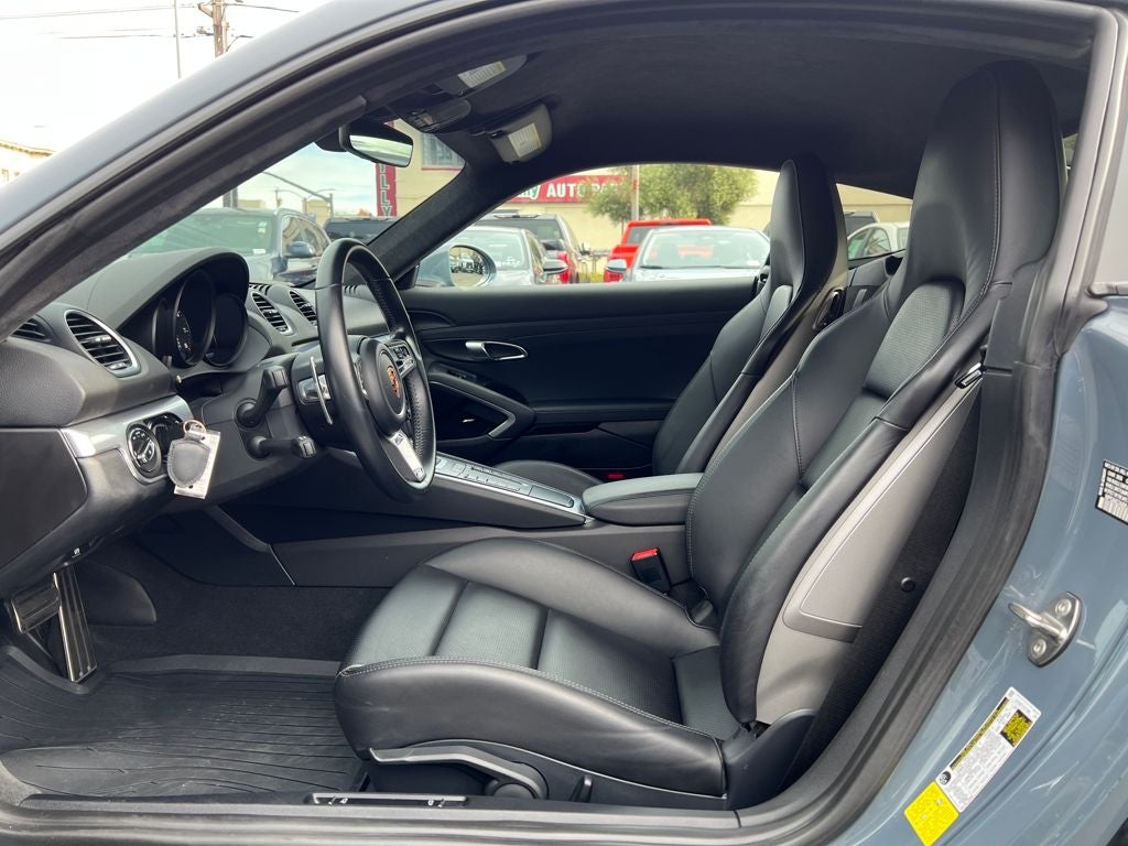 2018 Porsche 718 Cayman GTS