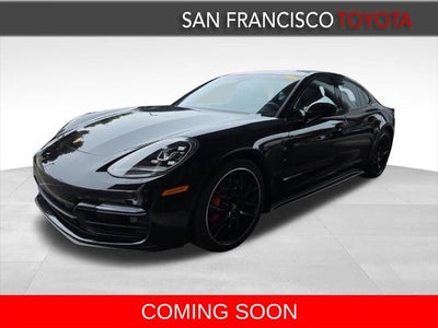 2019 Porsche Panamera GTS