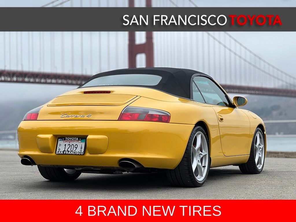 2002 Porsche 911 Carrera 4