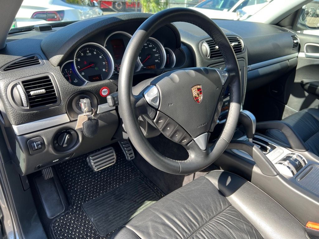 2005 Porsche Cayenne S