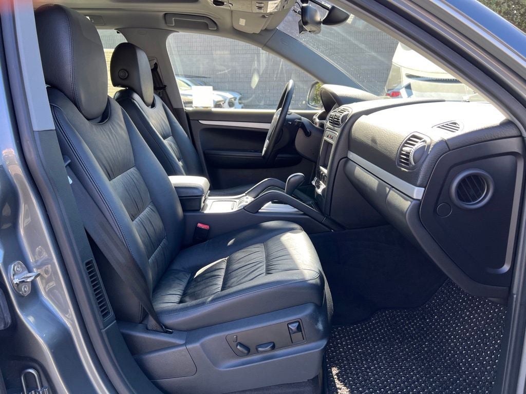 2005 Porsche Cayenne S