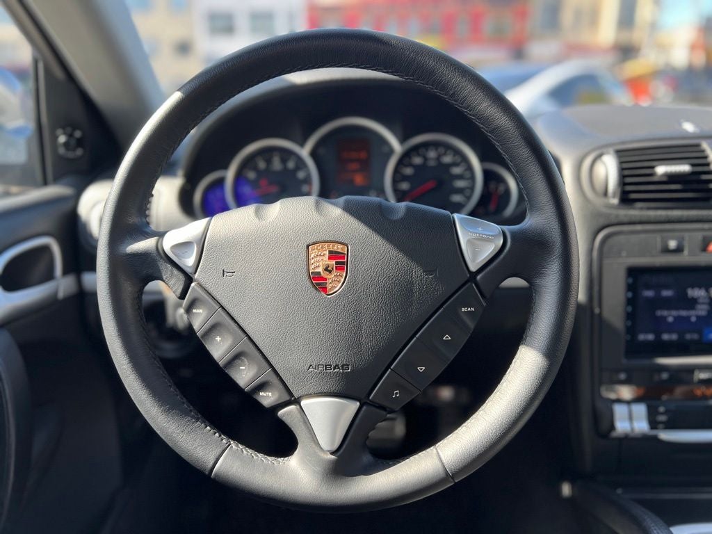 2005 Porsche Cayenne S