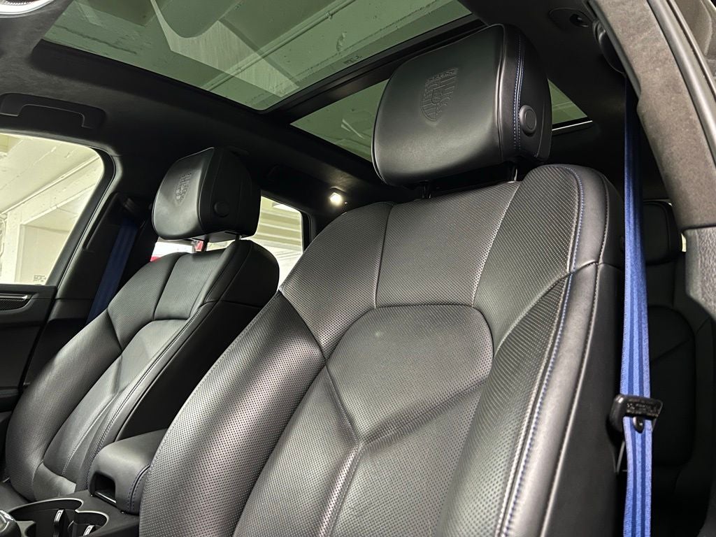 2022 Porsche Macan S