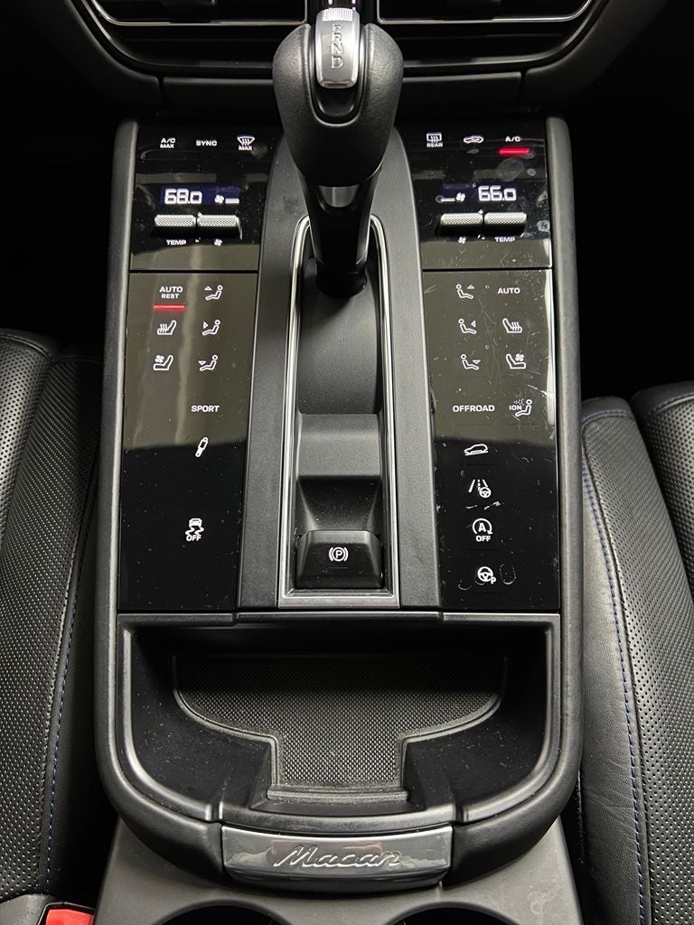 2022 Porsche Macan S