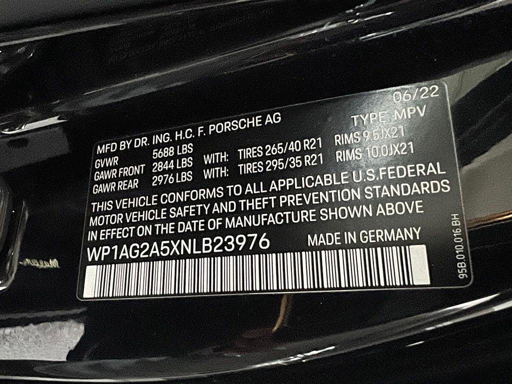 2022 Porsche Macan S