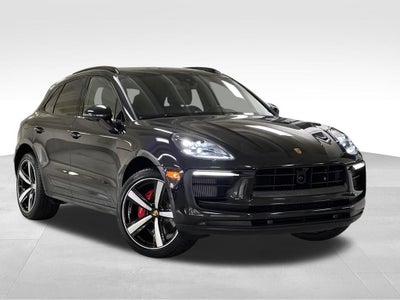 2022 Porsche Macan S
