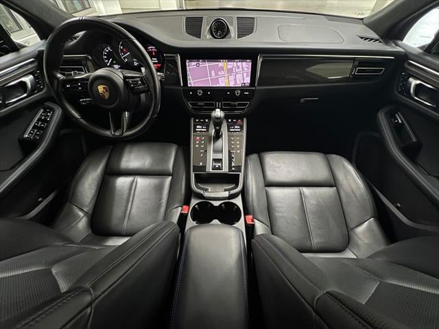 2022 Porsche Macan S
