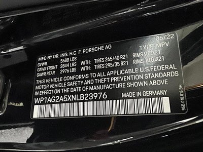 2022 Porsche Macan S