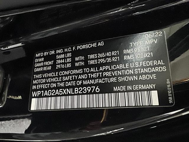 2022 Porsche Macan S