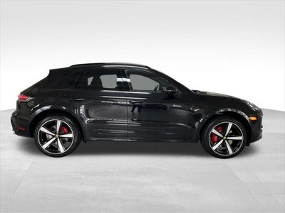 2022 Porsche Macan S