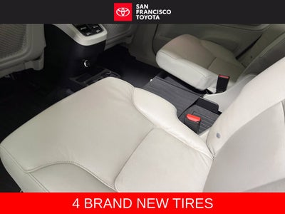 2020 Volvo XC90 T6 Momentum