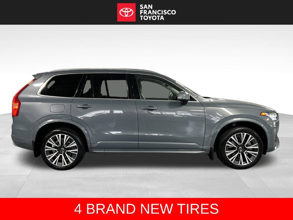 2020 Volvo XC90 T6 Momentum