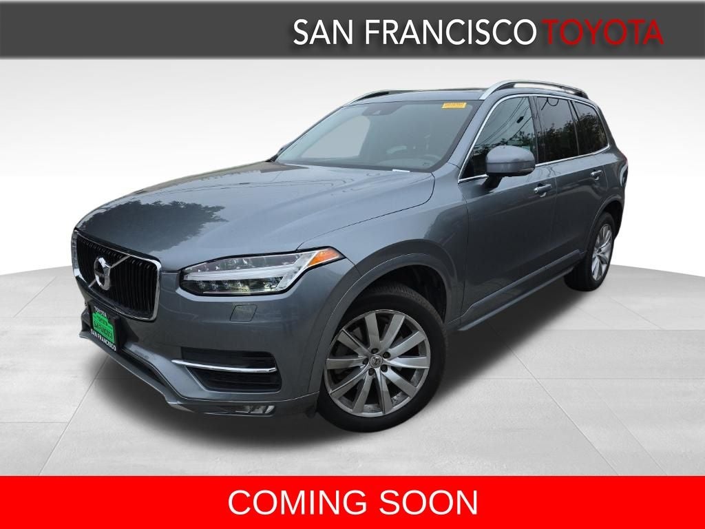 2016 Volvo XC90 T6 Momentum