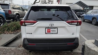2023 Toyota RAV4 LE