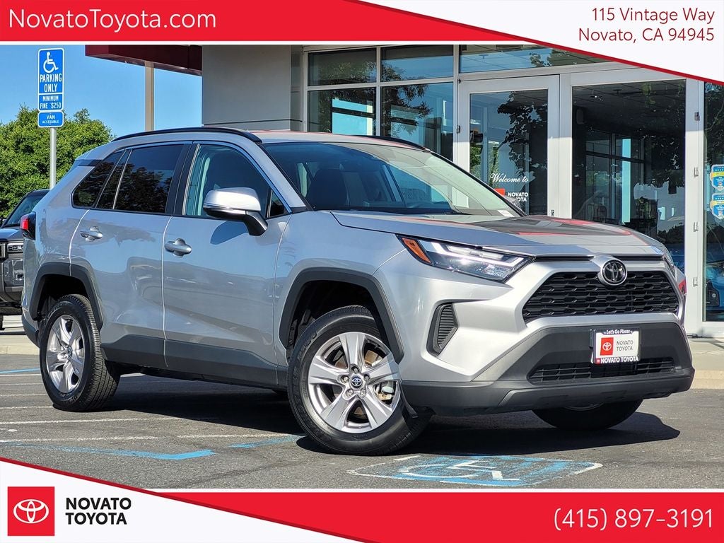 2025 Toyota RAV4 XLE