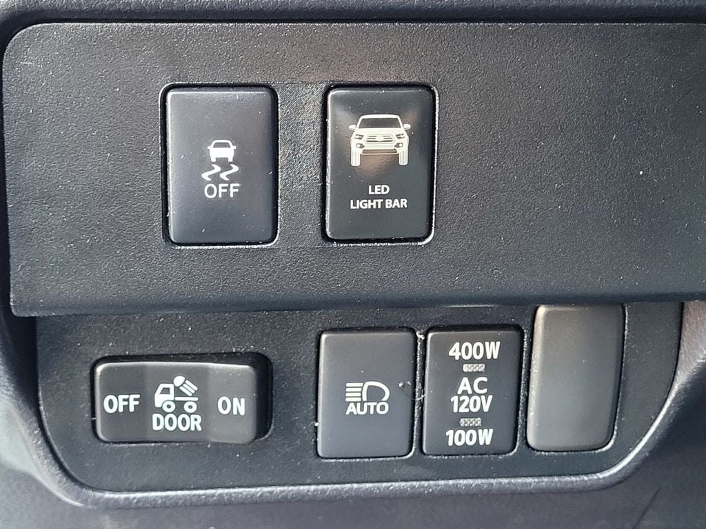 2022 Toyota Tacoma TRD Off-Road V6