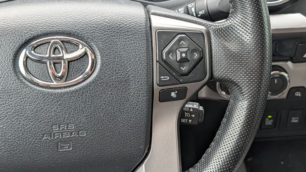 2016 Toyota Tacoma SR V6