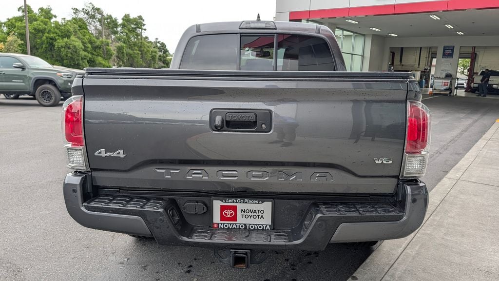 2016 Toyota Tacoma SR V6