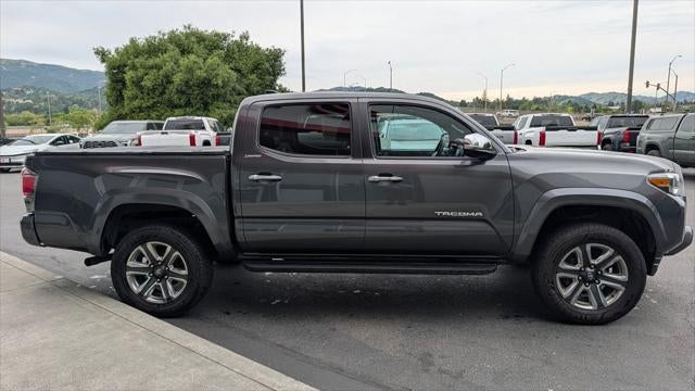 2016 Toyota Tacoma SR V6