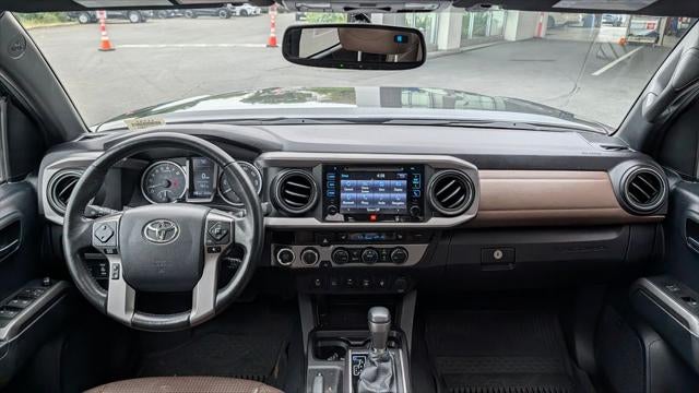 2016 Toyota Tacoma SR V6