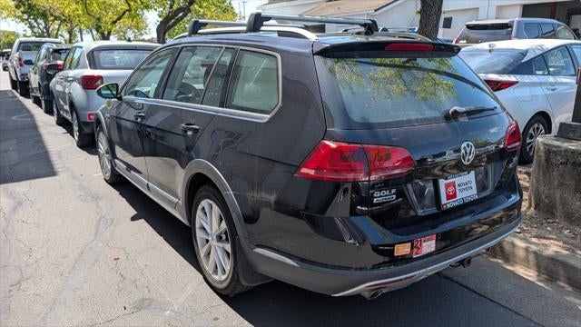 2017 Volkswagen Golf Alltrack 4Motion