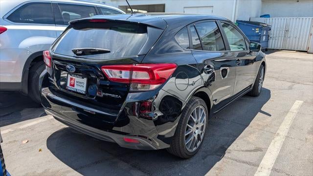 2019 Subaru Impreza 2.0i
