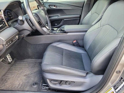 2025 Toyota Camry XSE Hybrid 48 MPG