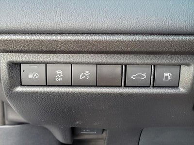 2025 Toyota Camry XSE Hybrid 48 MPG