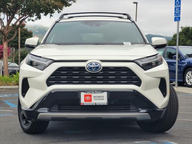 2022 Toyota RAV4 Hybrid SE