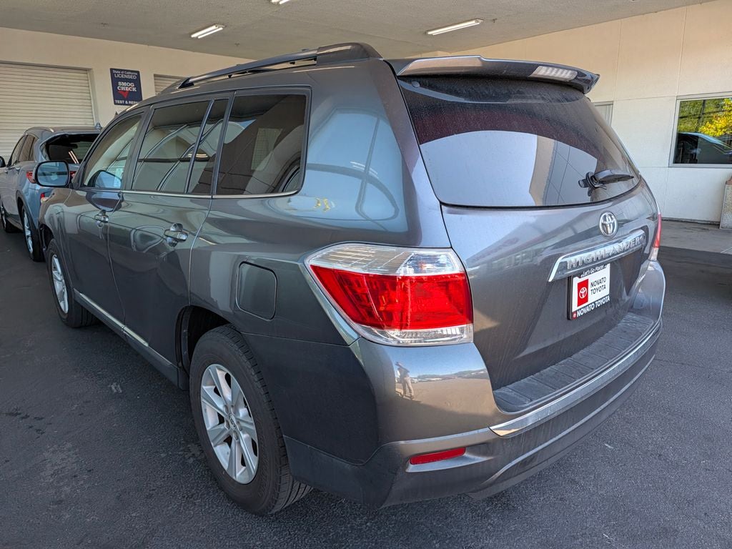 2011 Toyota Highlander SE