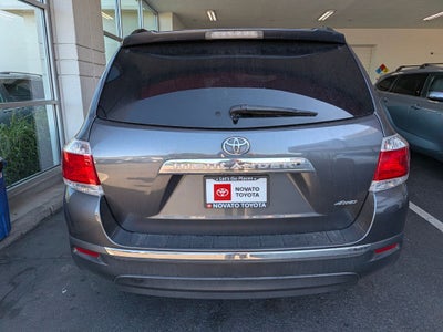 2011 Toyota Highlander SE