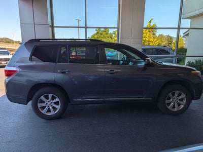 2011 Toyota Highlander SE