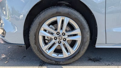 2023 Toyota Sienna Woodland Edition 7 Passenger