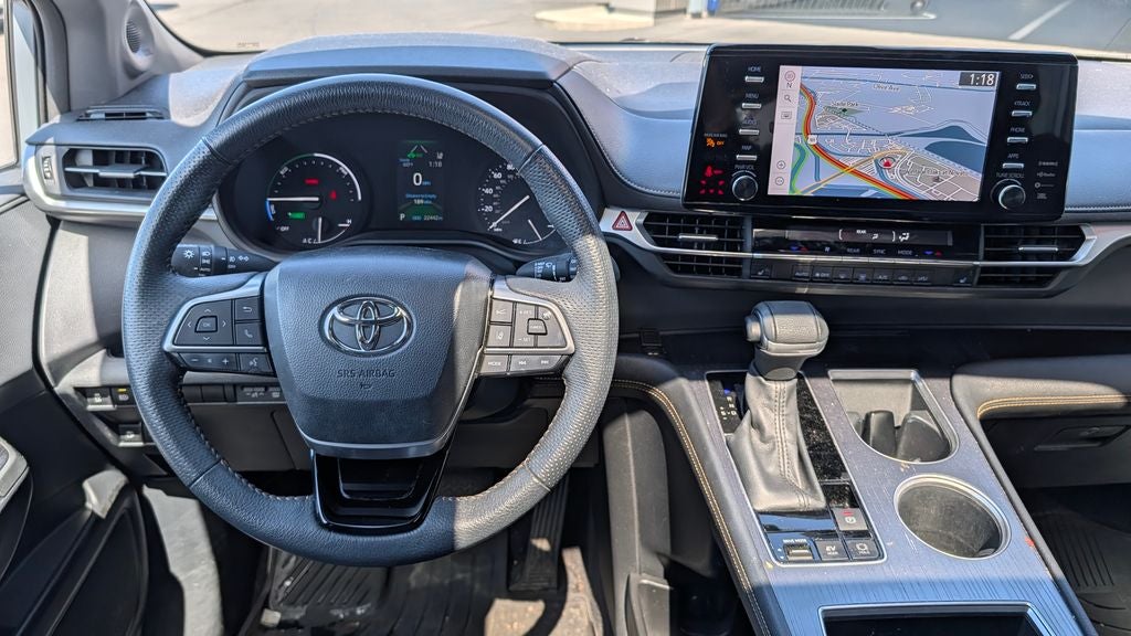 2023 Toyota Sienna Woodland Edition 7 Passenger